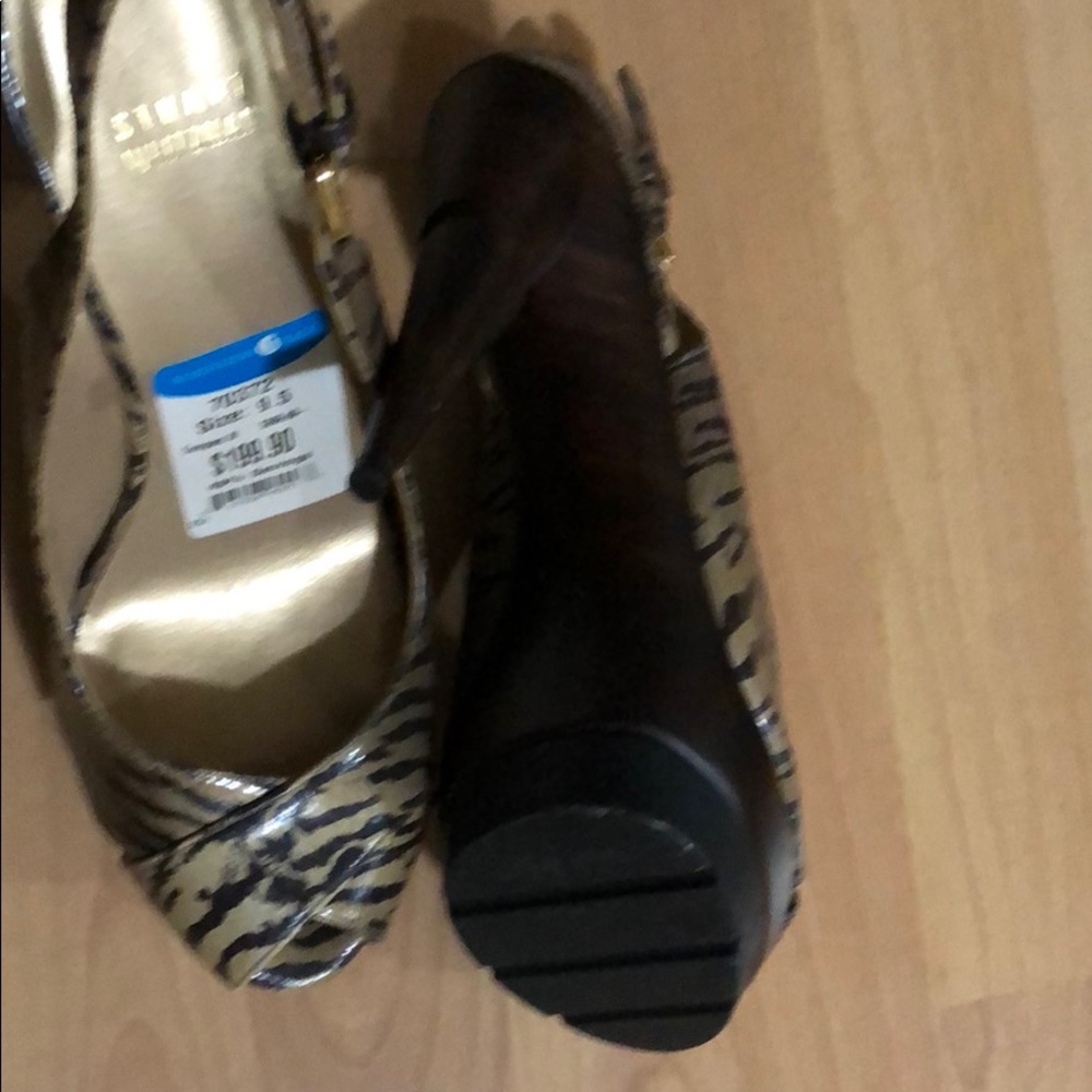 Stuart weitzman - Picture 3 of 3